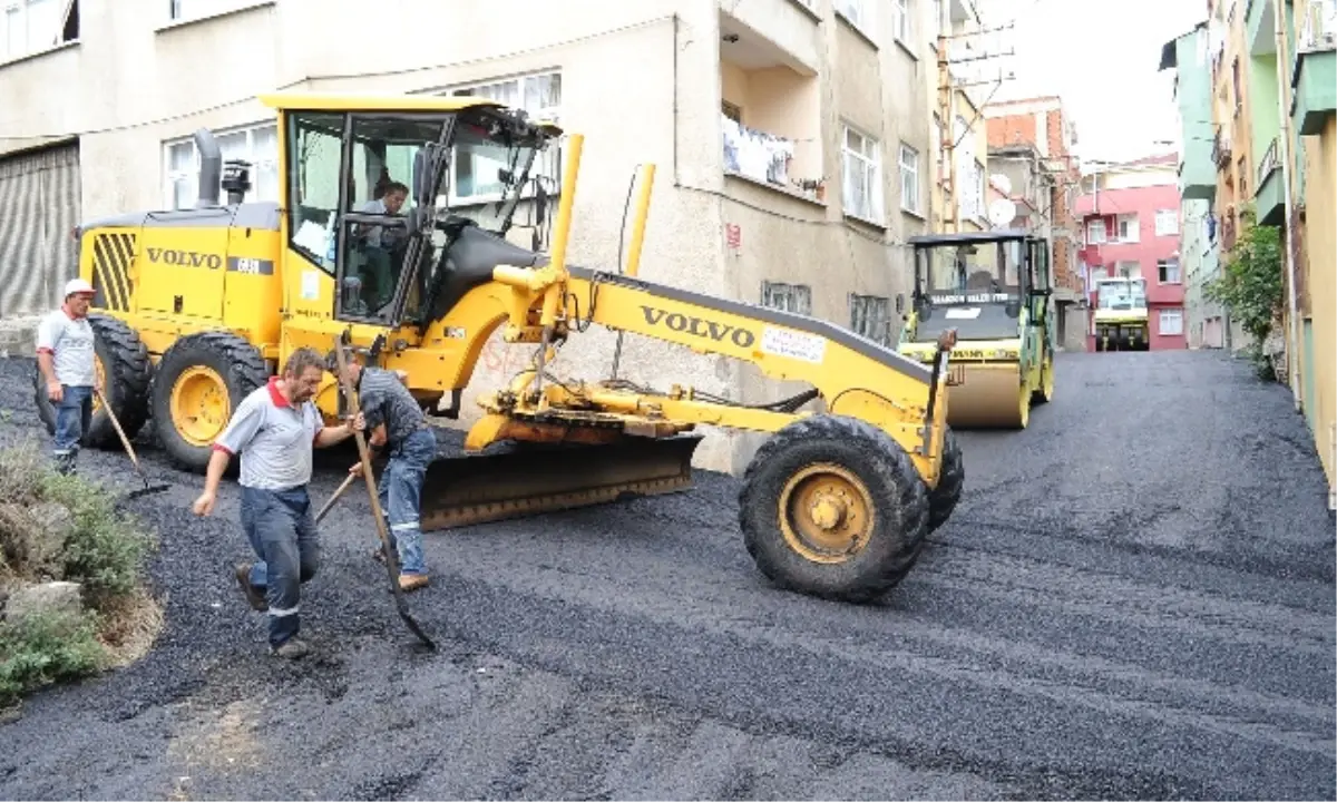 Trabzon Belediyesi Asfaltlama Çalışmalarını Yoğun Bir Şekilde Sürdürüyor