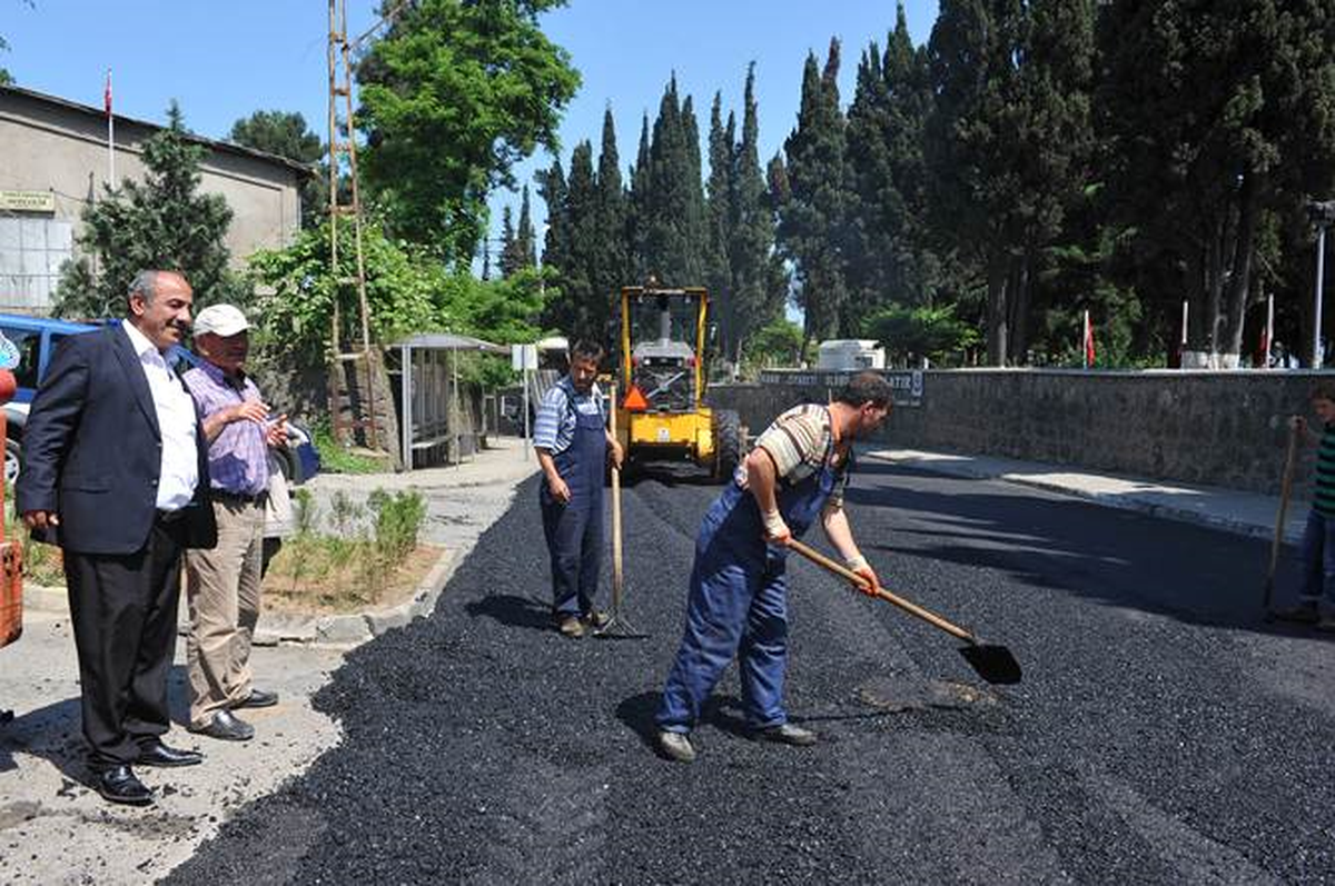 Trabzon'da Asfaltlama Çalışmaları Devam Ediyor