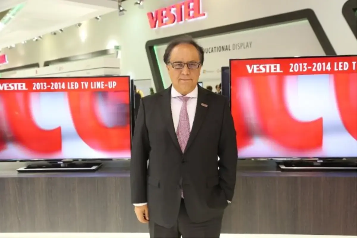 Vestel Yüzde 100 Yerli Akıllı Telefonunu Avrupa\'da Görücüye Çıkardı