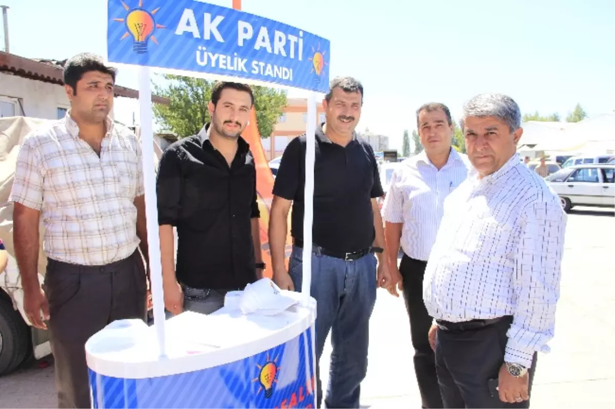 AK Parti Döşemealtı\'da Üyelik Çalışması