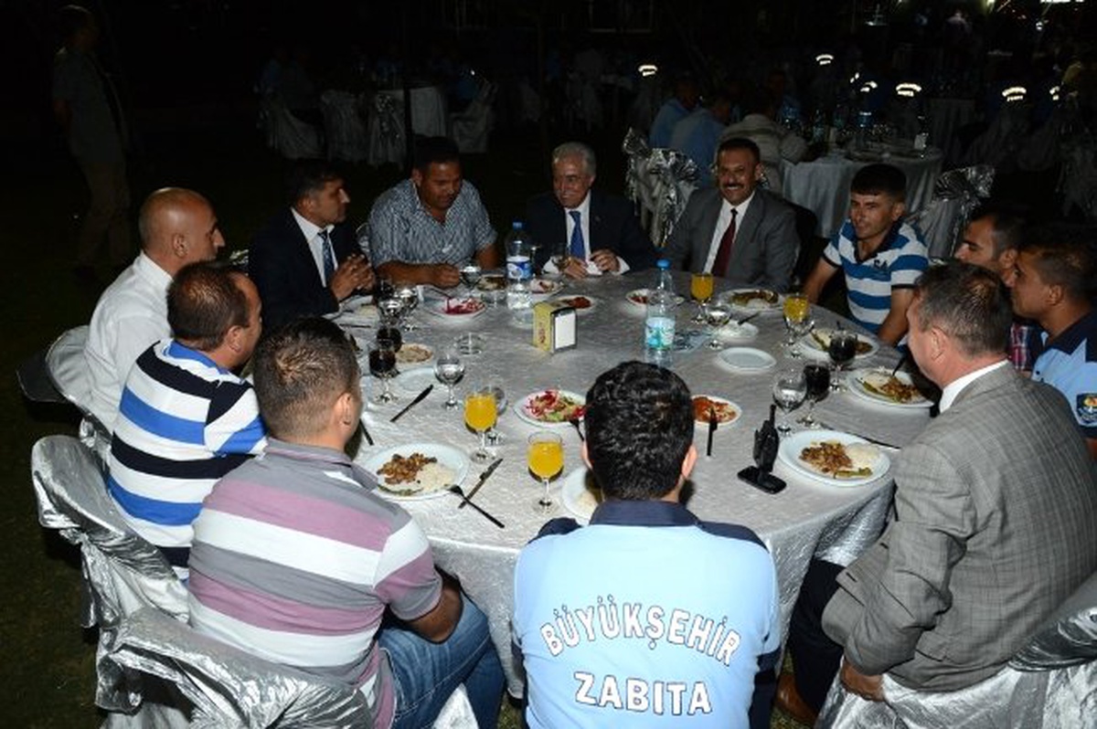 Aldırmaz\'dan Zabıya "Siyasi Kaygılardan Uzak Görevinizi Yapın"Tavsiyesi