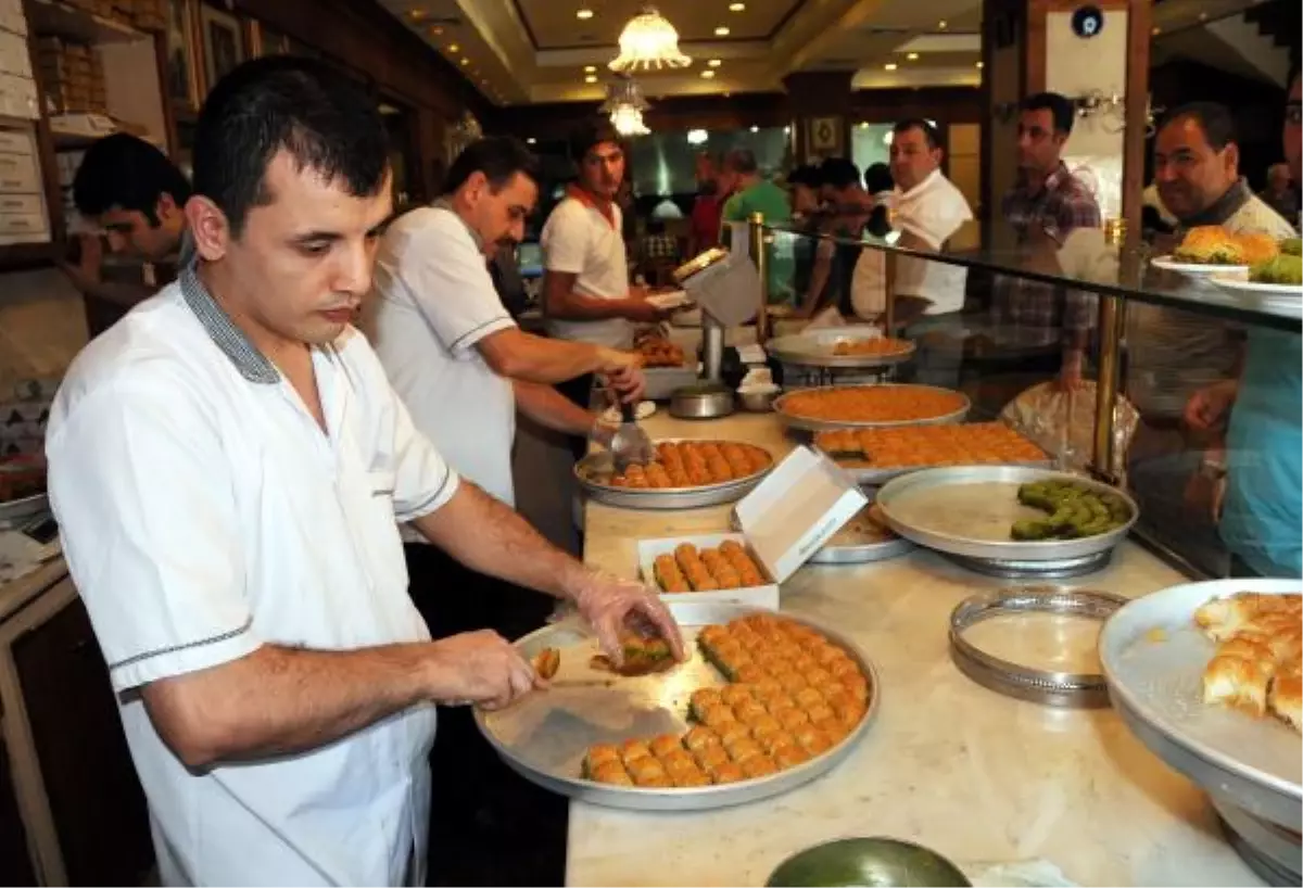 Baklavacılar Fıstık Fiyatının Yüksekliğinden Şikayetçi