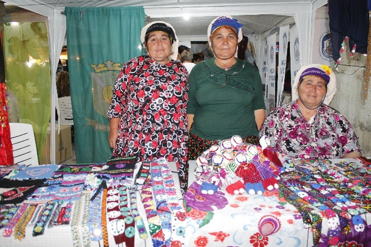 Bez Bebekler Selçuk-Efes Festivaline Renk Kattı