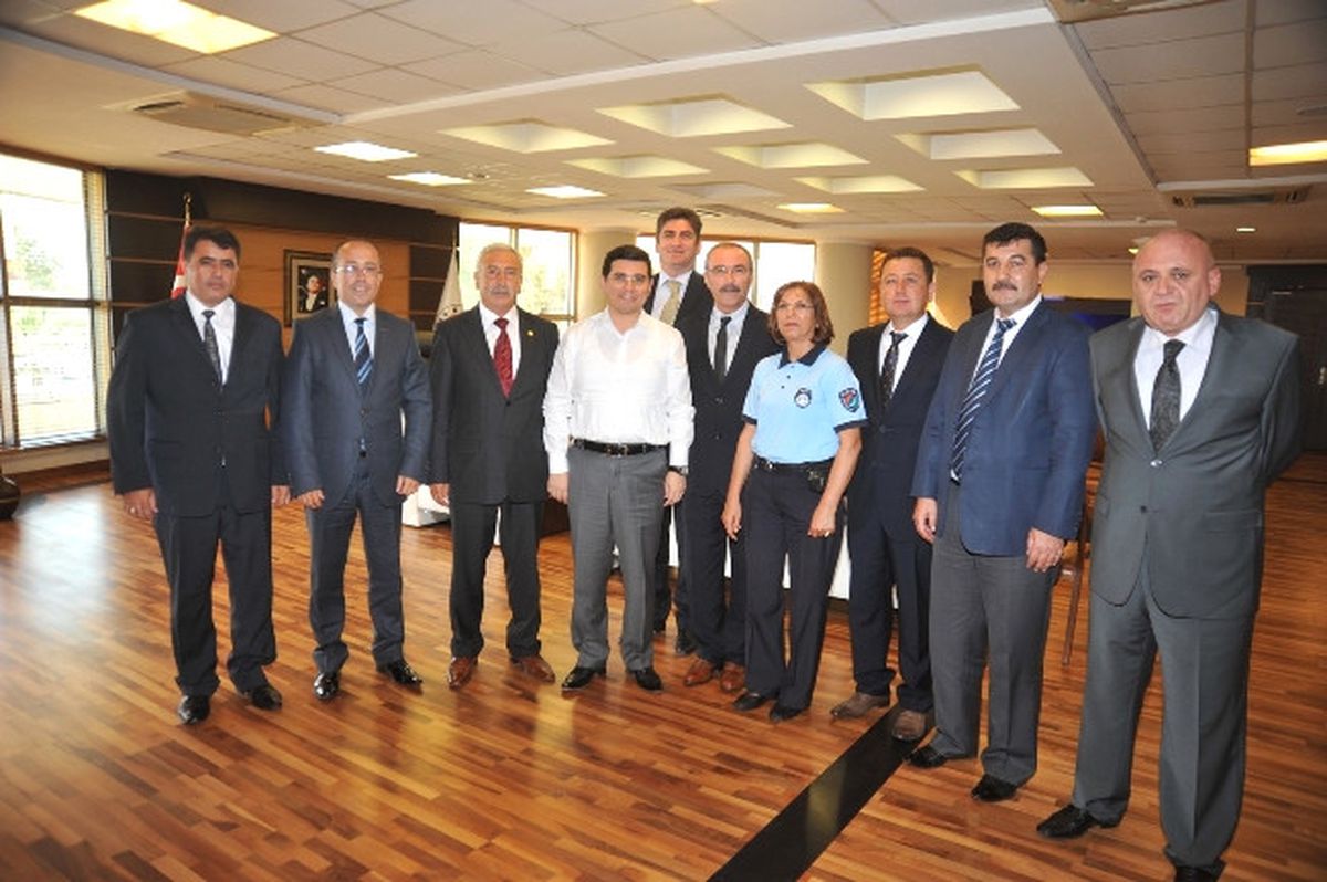 Zabıtadan Başkan Tütüncü\'ye Ziyaret