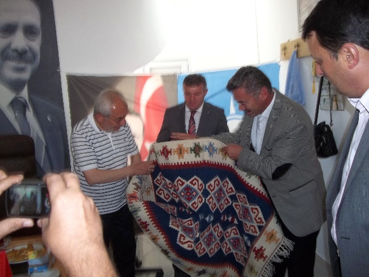 Ak Partı Genel Başkan Yardımcısı Ekrem Erdem\'den Küre\'ye Zıyaret