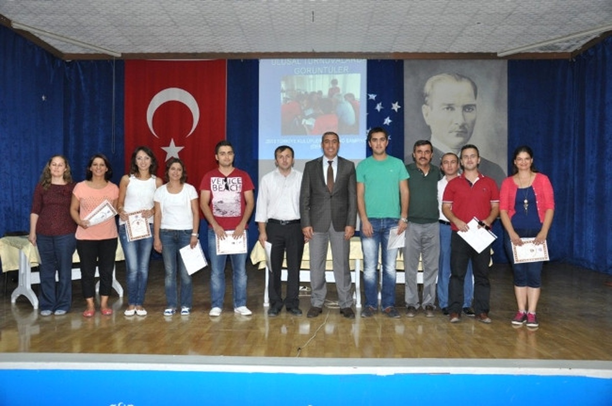 Düzce\'de Satranç Sporu Atağa Geçiyor