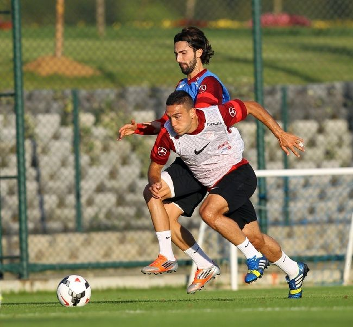 A Milli Futbol Takımı, Romanya Maçı Hazırlıklarını Tamamladı