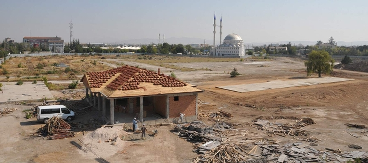Afyonkarahisar Emekliler Lokali İnşaatı Devam Ediyor