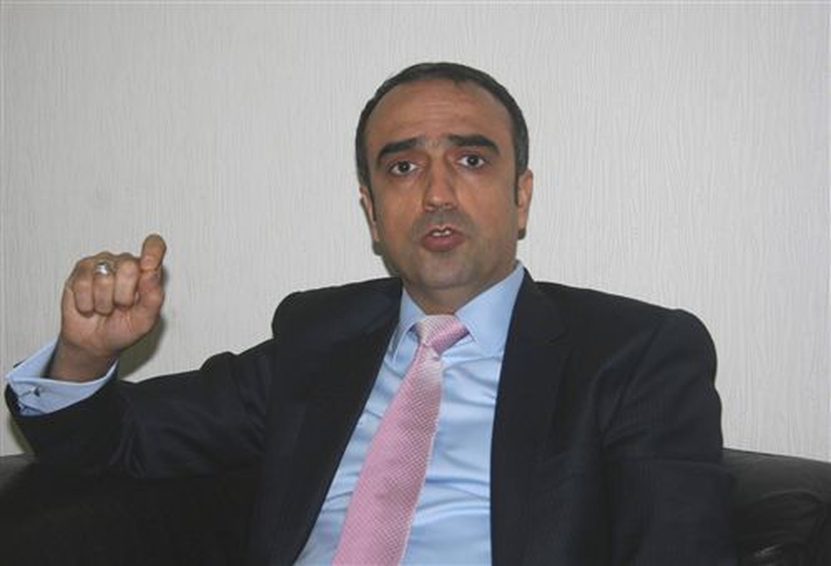 AK Parti\'li İçten: Elinde Silah Olanlar Muhatabımız Değil