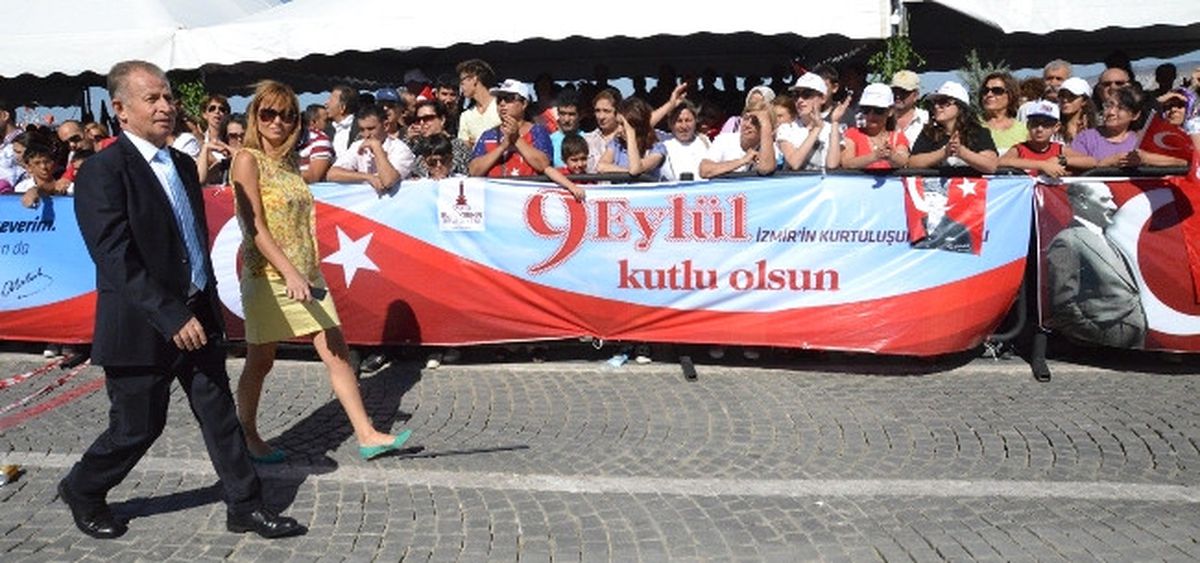 Aslan da Kurtuluşu Kutladı