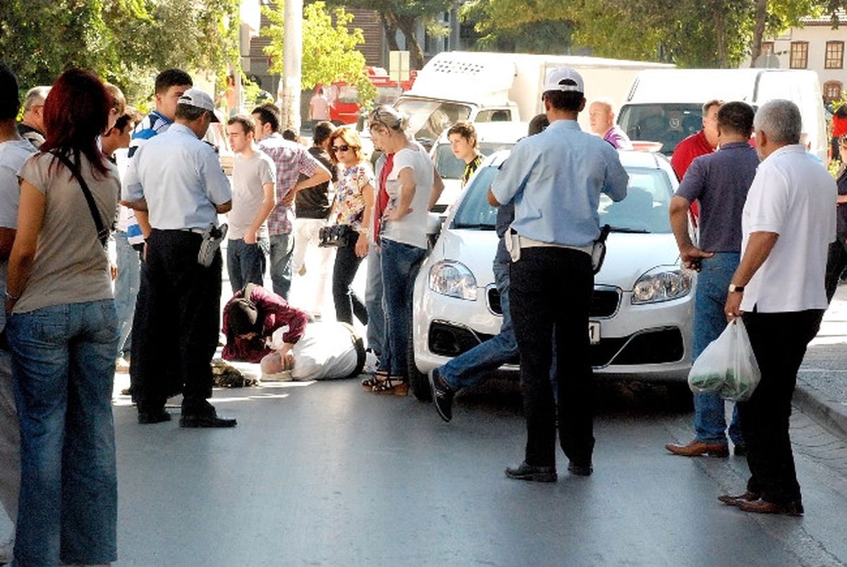 Balıkesir\'de Trafik Kazası: 1 Yaralı