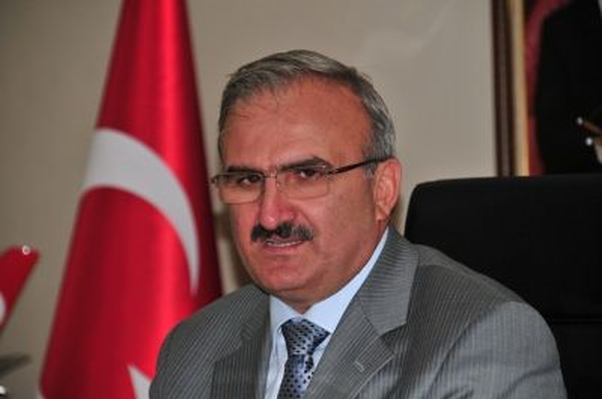 Bursa Valisi Karaloğlu, Kocaeli\'de