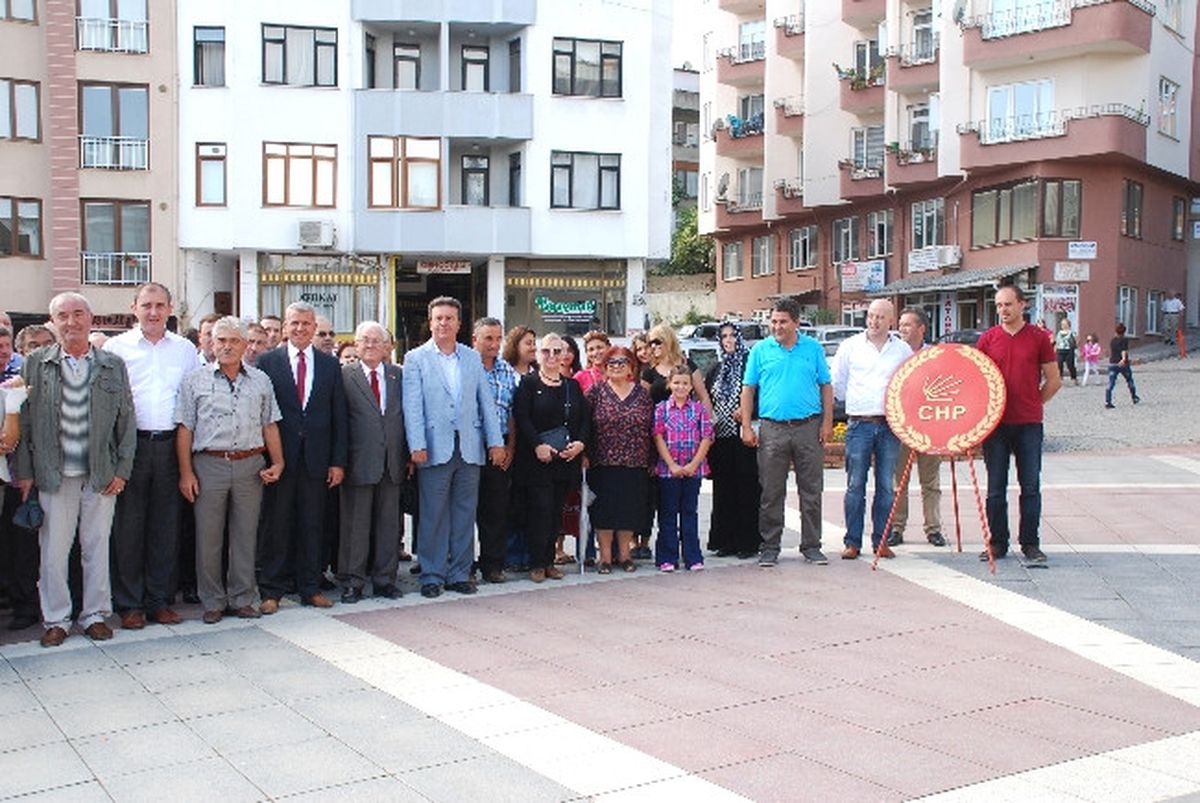 CHP\'nin Kuruluşu Biga\'da Kutlandı