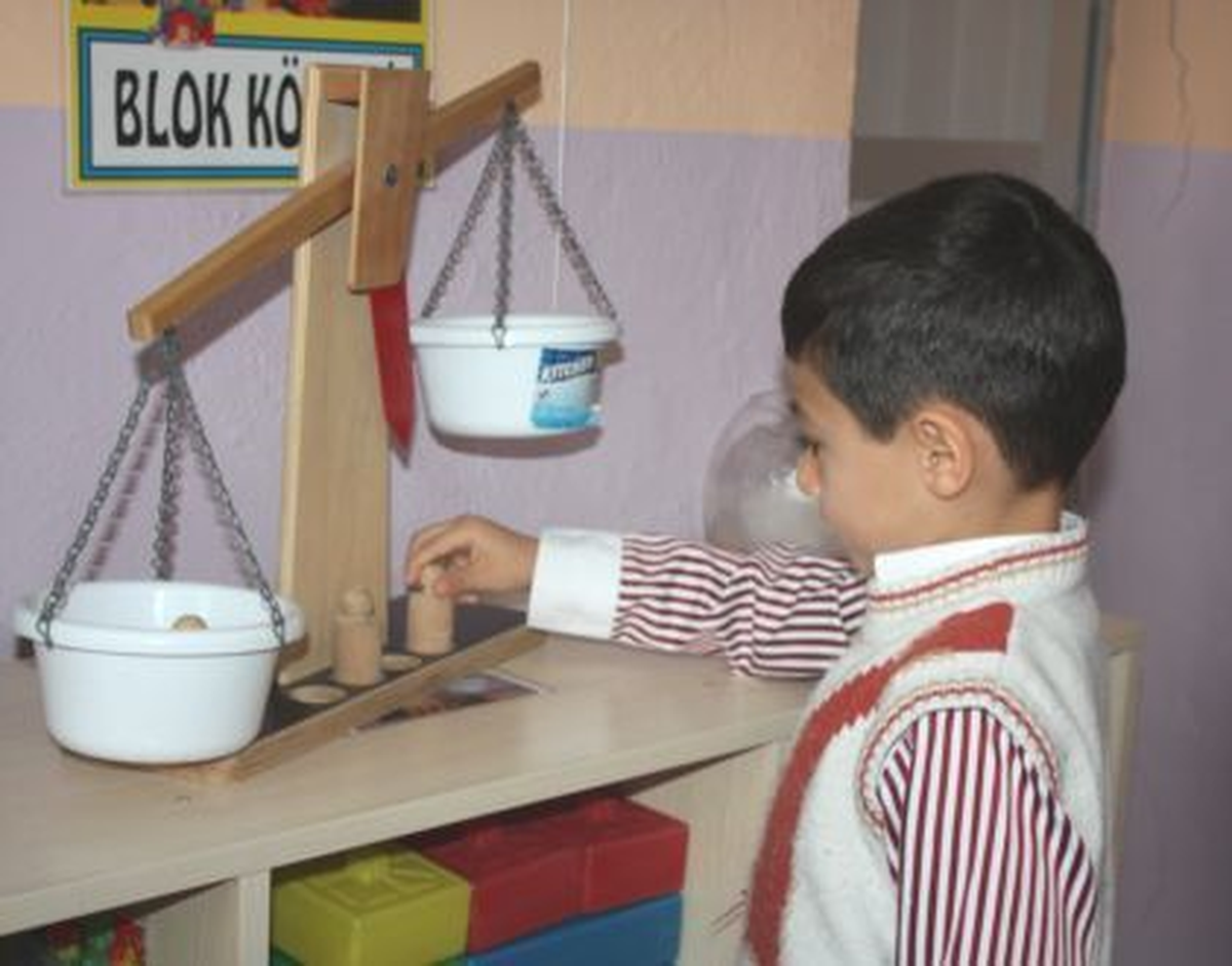 Ders Zili Minik Öğrenciler İçin Çaldı