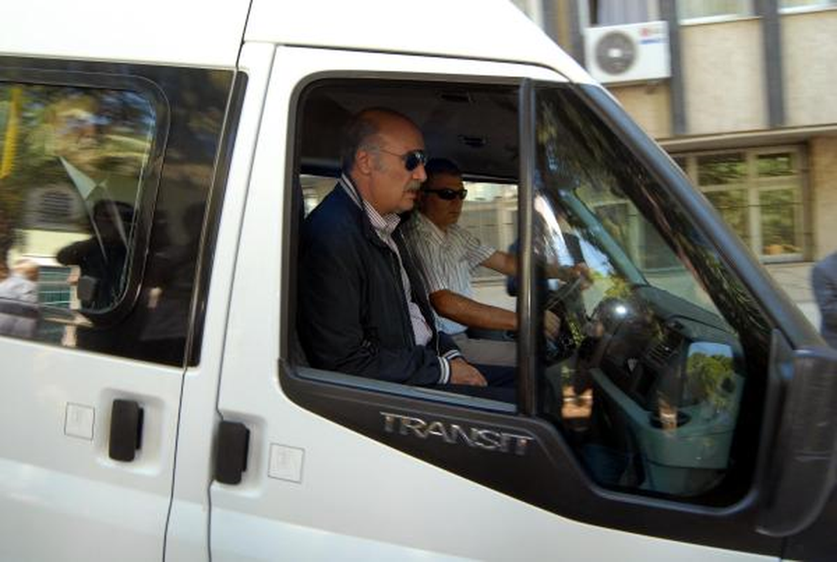 Hüseyin Çapkın\'ın Annesi Son Yolculuğuna Uğurlandı