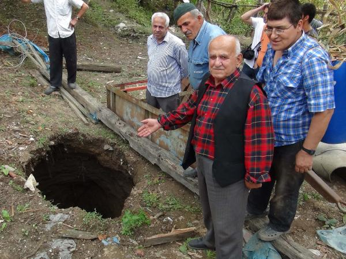 Köyde 10 Metrelik Oluştu