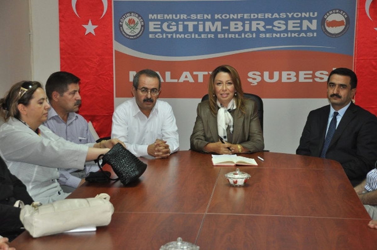 Milletvekili Çalık, Memur-Sen Malatya Şubesini Ziyaret Etti