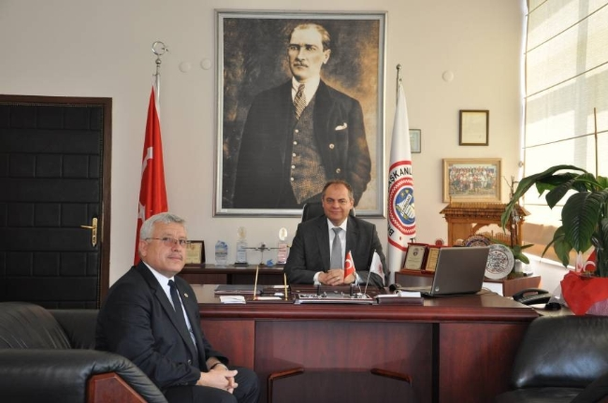 PTT Başmüdüründen Başkan Dalgıç\'a Ziyaret