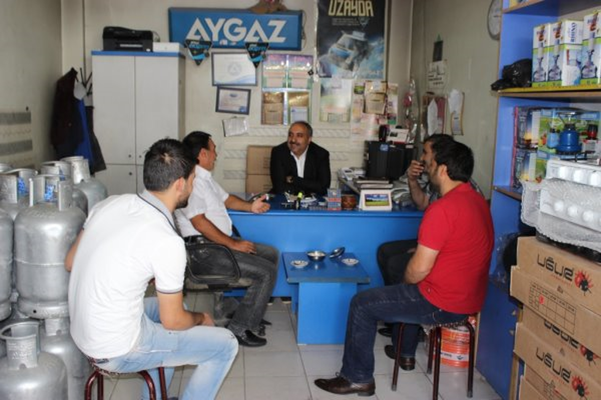 Başkan Arslan Kağızman Caddesi Esnafına Çalışmaları Anlattı
