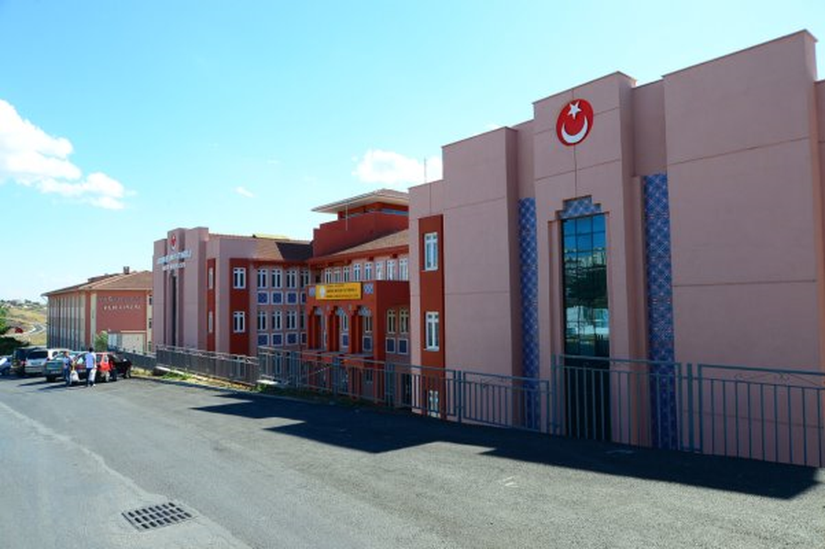 Beylikdüzü Belediyesi\'nden Milli Eğitim\'e Destek