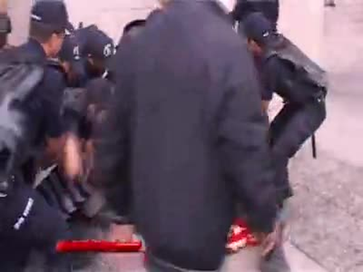 Çağlayan Adliyesi Önünde Eylemcilerle Polis Arasında Gerginlik