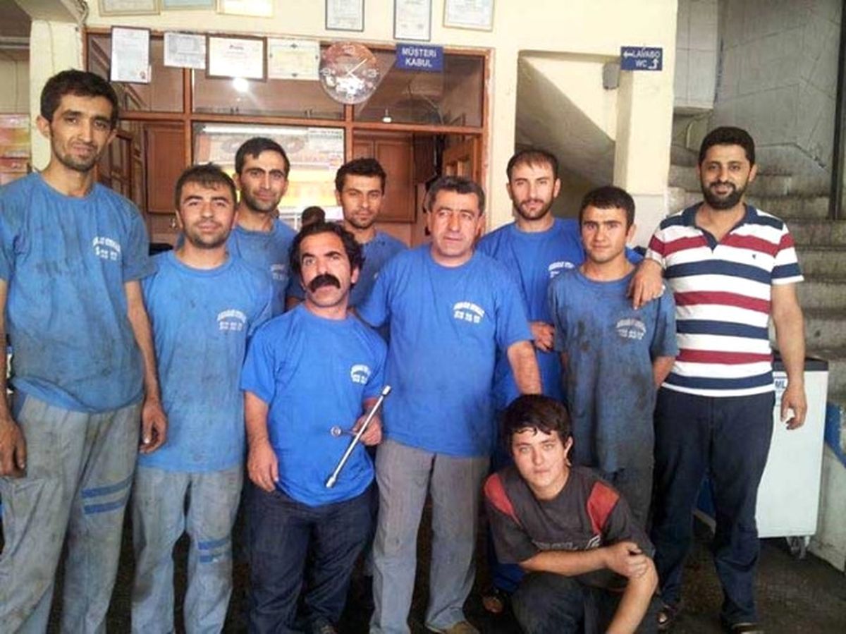 \'Çocuklar Duymasın\'ın Çaycı Hüseyin\'i Oto Tamircisi Oldu