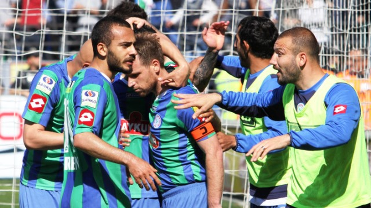 Çaykur Rizespor\'dan Onkoloji Hastanesine Ziyaret