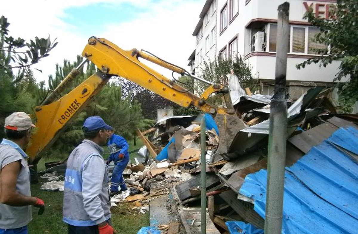 İzmit Belediyesi Kaçak Yapılaşmayı Affetmiyor