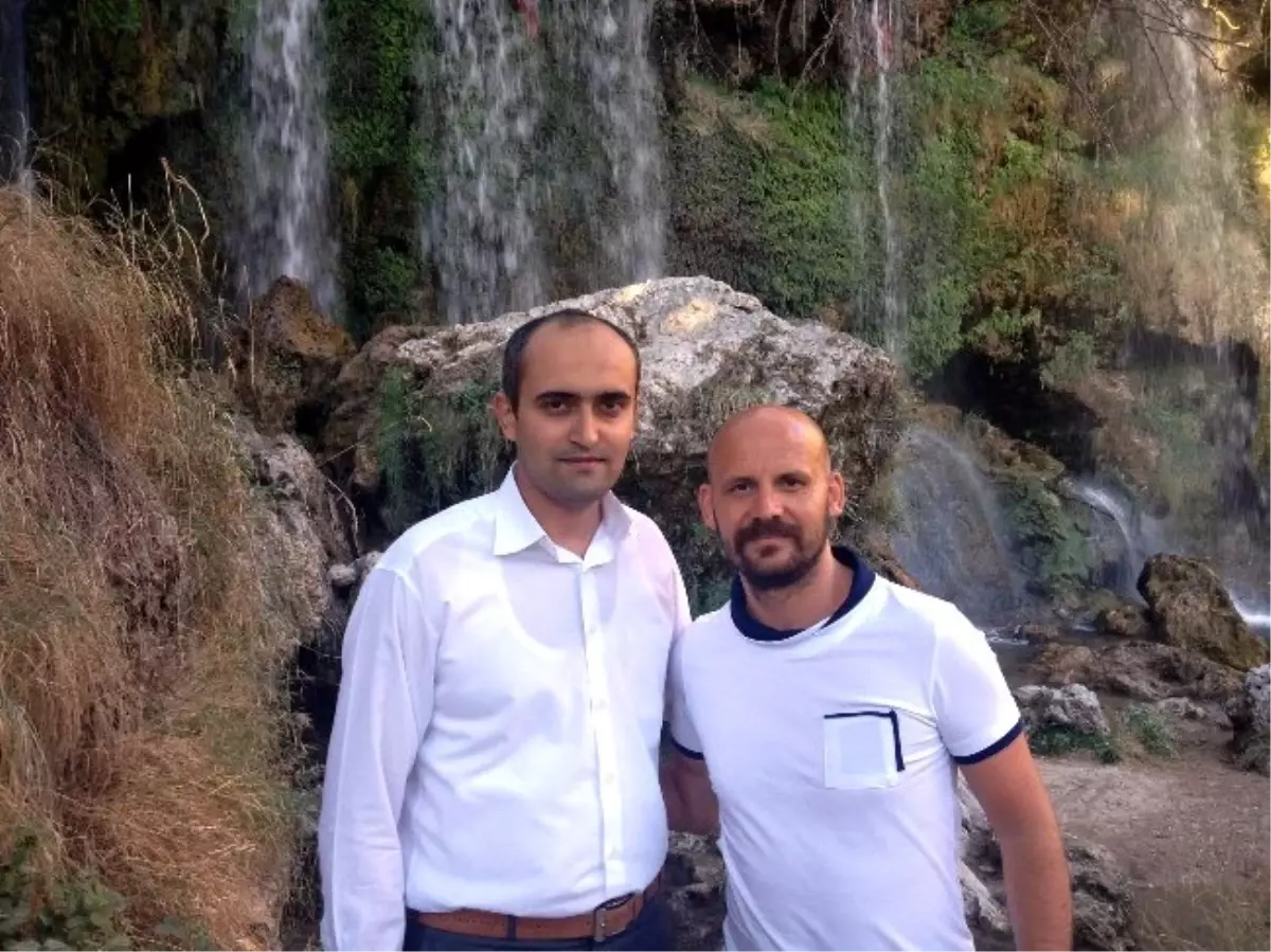 Komedyen Atalay Demirci Gemerek Kaymakamı Yusuf Özbey'iziyaret Etti