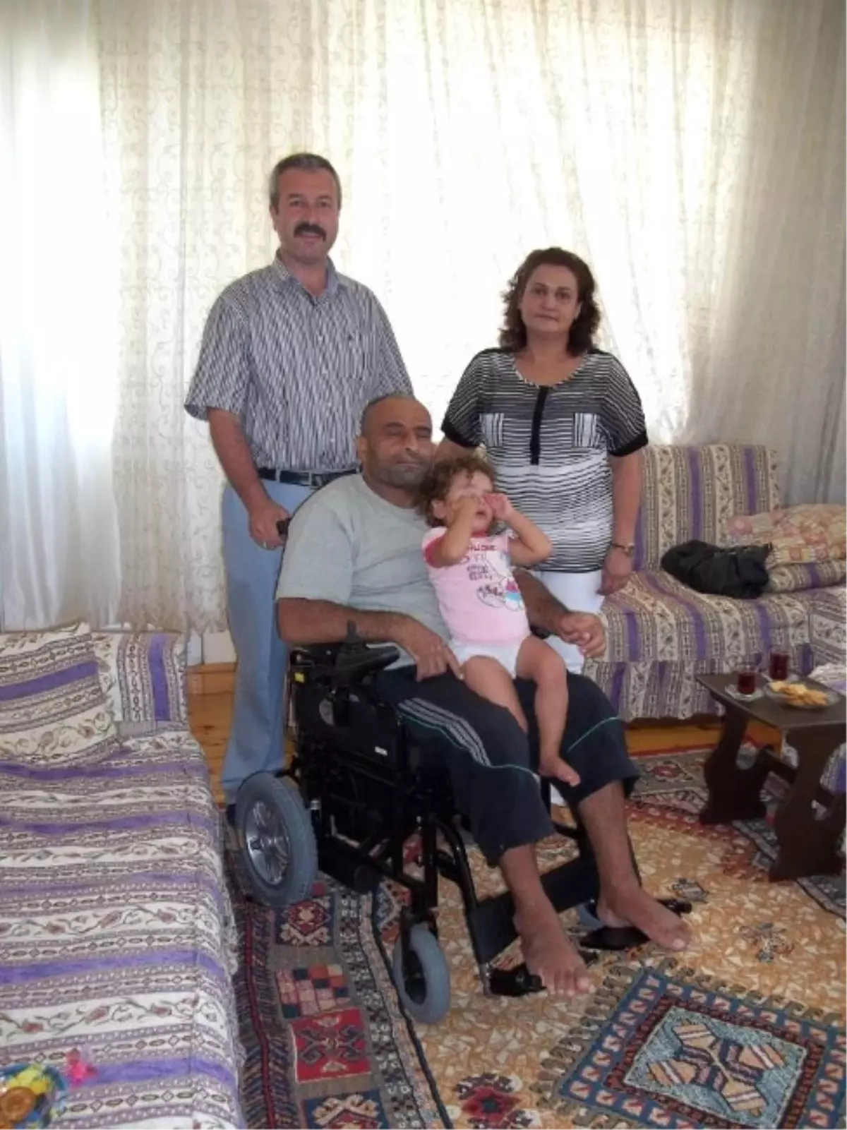 MHP\'den "Her Ay Bir Tekerlekli Sandalye"