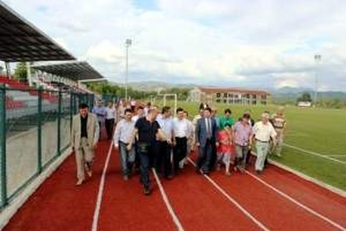 Ömertepesi Stadı Tribün ve Işıklandırılması Tamamlandı
