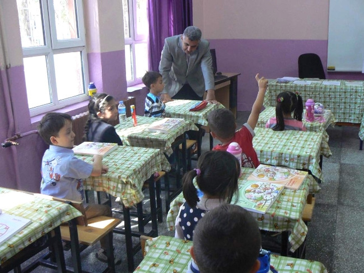 Başıbüyük\'ten Minik Öğrencilere Sürpriz Ziyaret