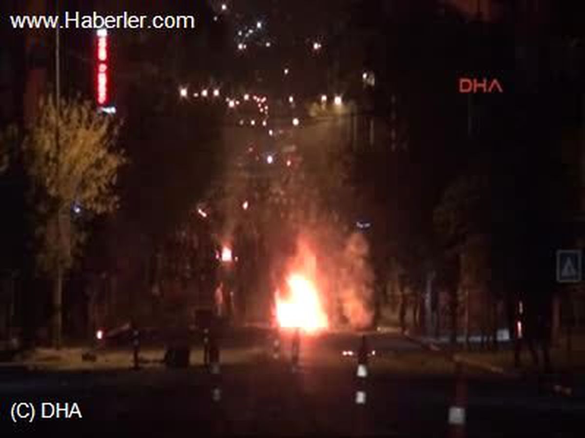 Gazi Mahallesi\'nde Polis Müdahalesi