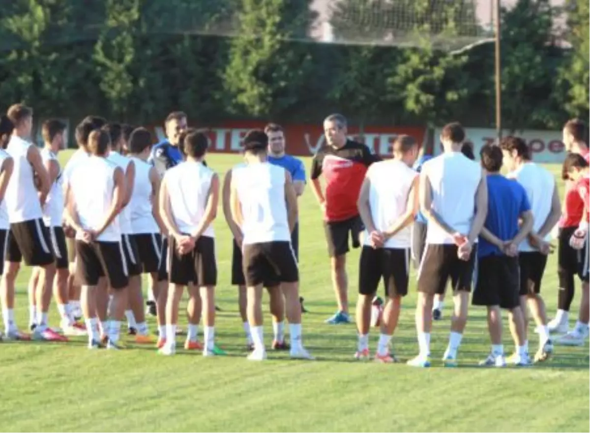 Manisaspor\'da Gergin Antrenman