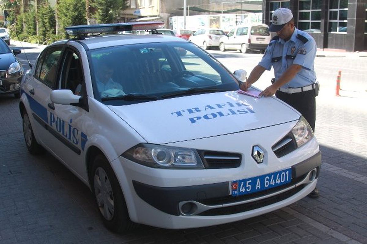 Saruhanlı\'da 8 Ayda 116 Bin Lira Trafik Cezası Kesildi