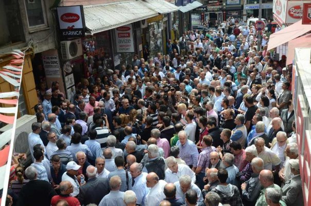 Sirmen: Halkın Çağrını Geri Çevirmeyeceğim