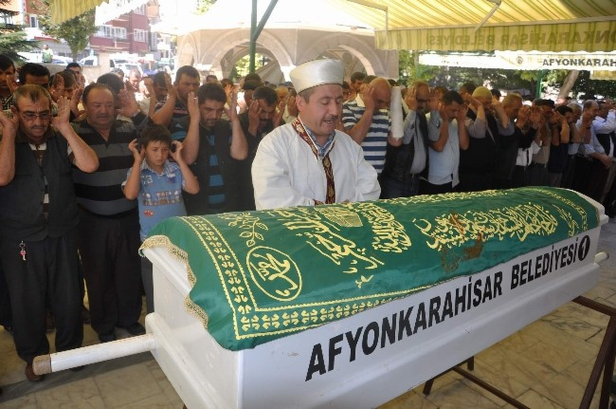 Afyonkarahisar\'da Sipsin Ailesinin Acı Günü
