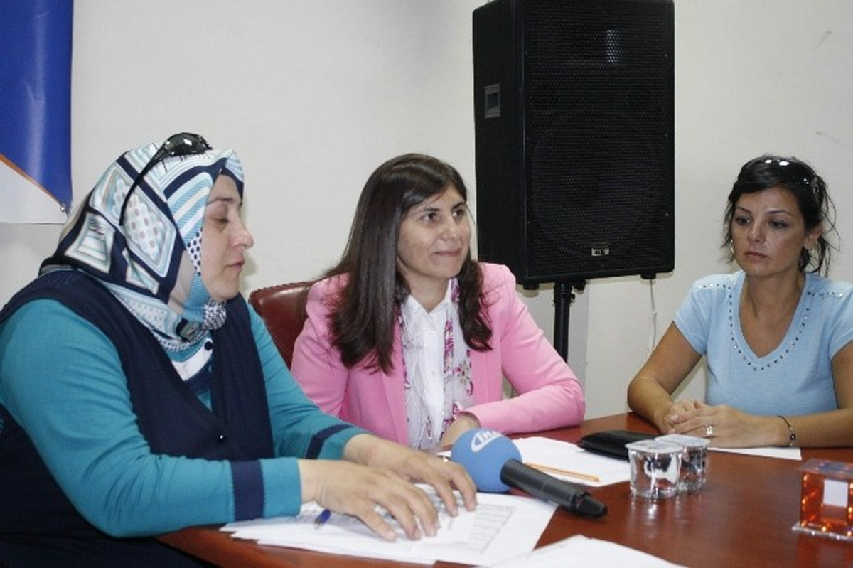 AK Parti Diyarbakır Kadın Kolları Toplantısı Düzenlendi