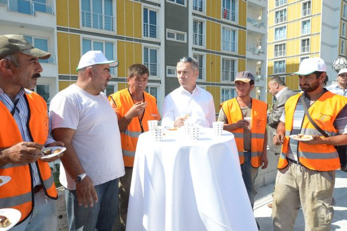 Başkan Uzun Asfalt Çalışmalarını İnceledi