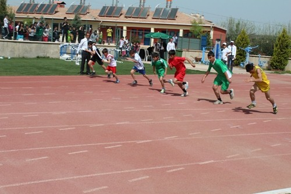 Atletizm Tartan Pisti Onarıma Alındı