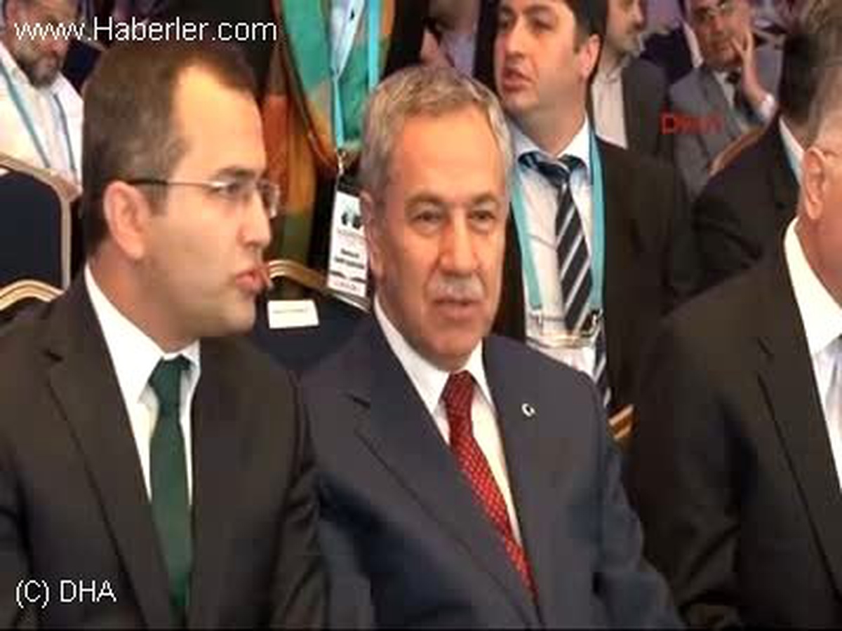 Bülent Arınç: Müslümanlar Özünde Demokrattır