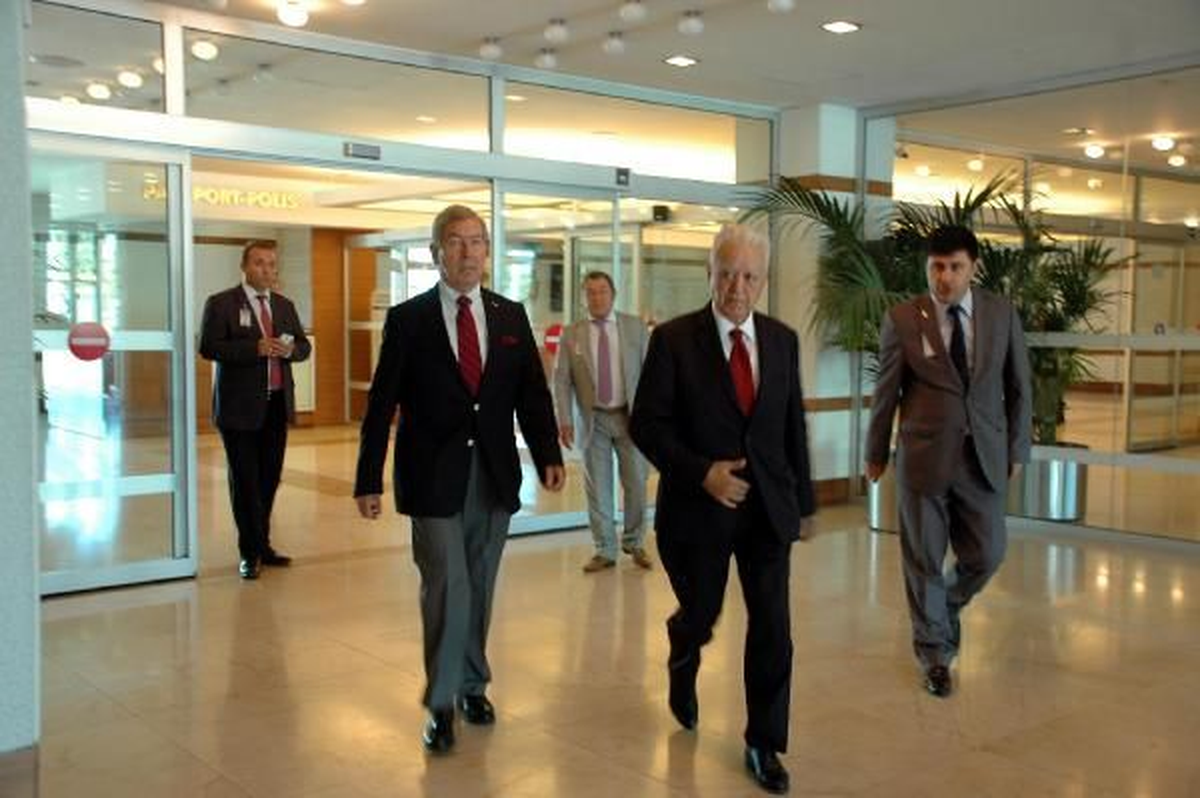 CHP Heyeti, Mısır\'dan Döndü