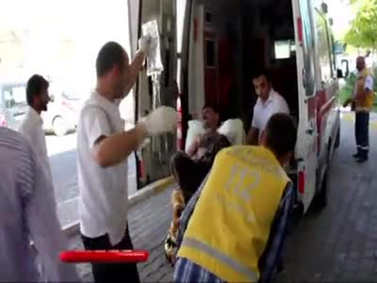 Erzurum\'da Bir Kişi Silaj Makinasına Kolunu Kaptırdı