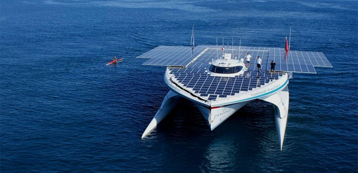 Güneş enerjisiyle çalışan dünyanın en büyük gemisi PARİS Paris\'te