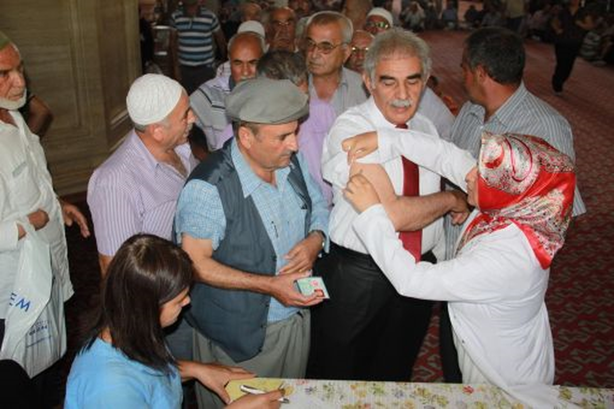 Hacı Adaylarına Karma Aşıları Yapıldı