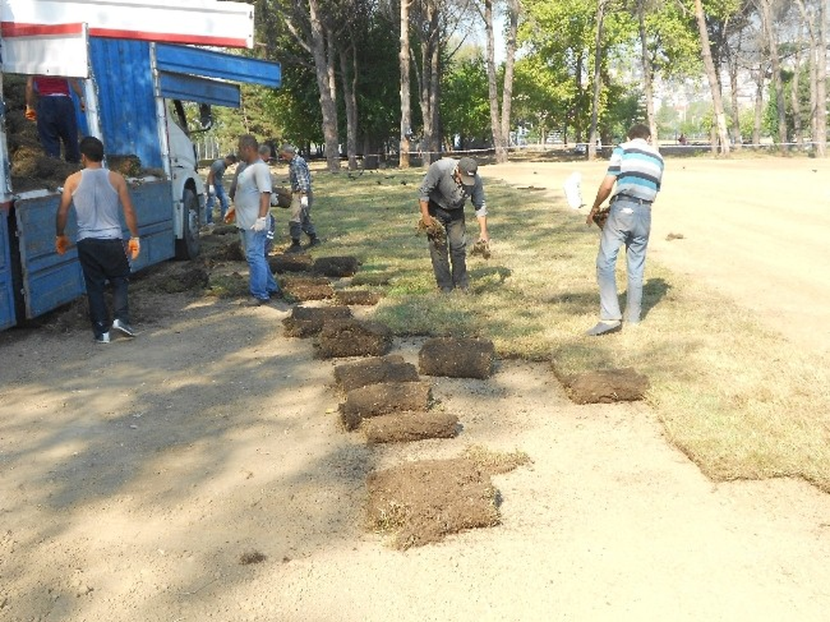 İzmit Doğu Kışla Parkı Güreş Şölenine Hazırlanıyor