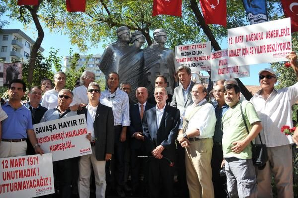 Kadıköy\'de İşkence Mağdurlarına Saygı Anıtı Açıldı