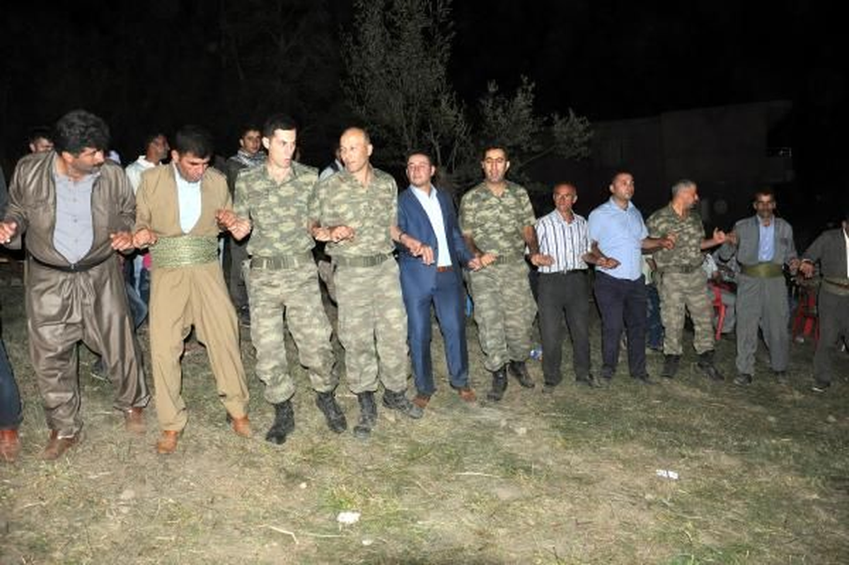 Kato Dağı eteklerinde düğün ŞIRNAK
