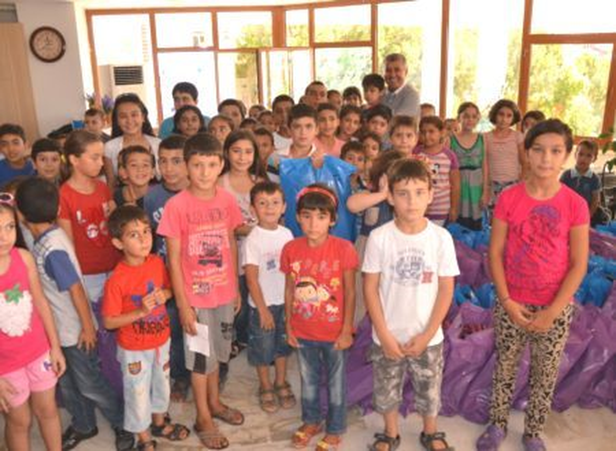 Manavgat Belediyesi, 500 Öğrenciye Kırtasiye Yardımı Yaptı