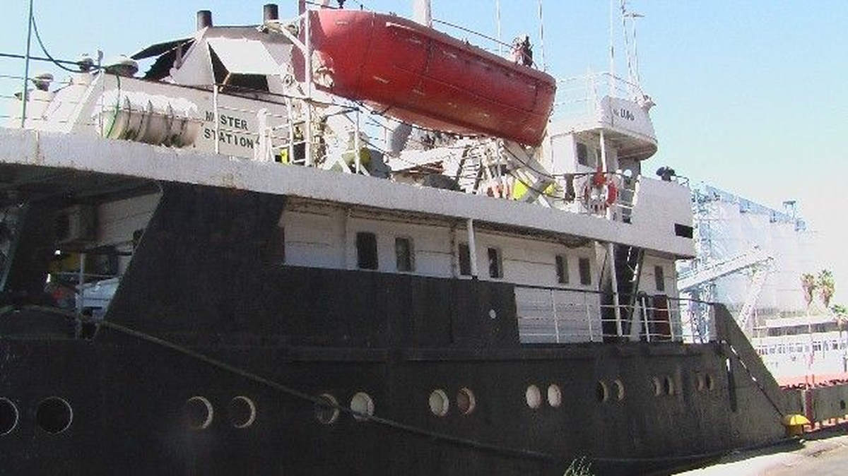 Mersin Limanı\'nda Hayalet Gemi Operasyonu